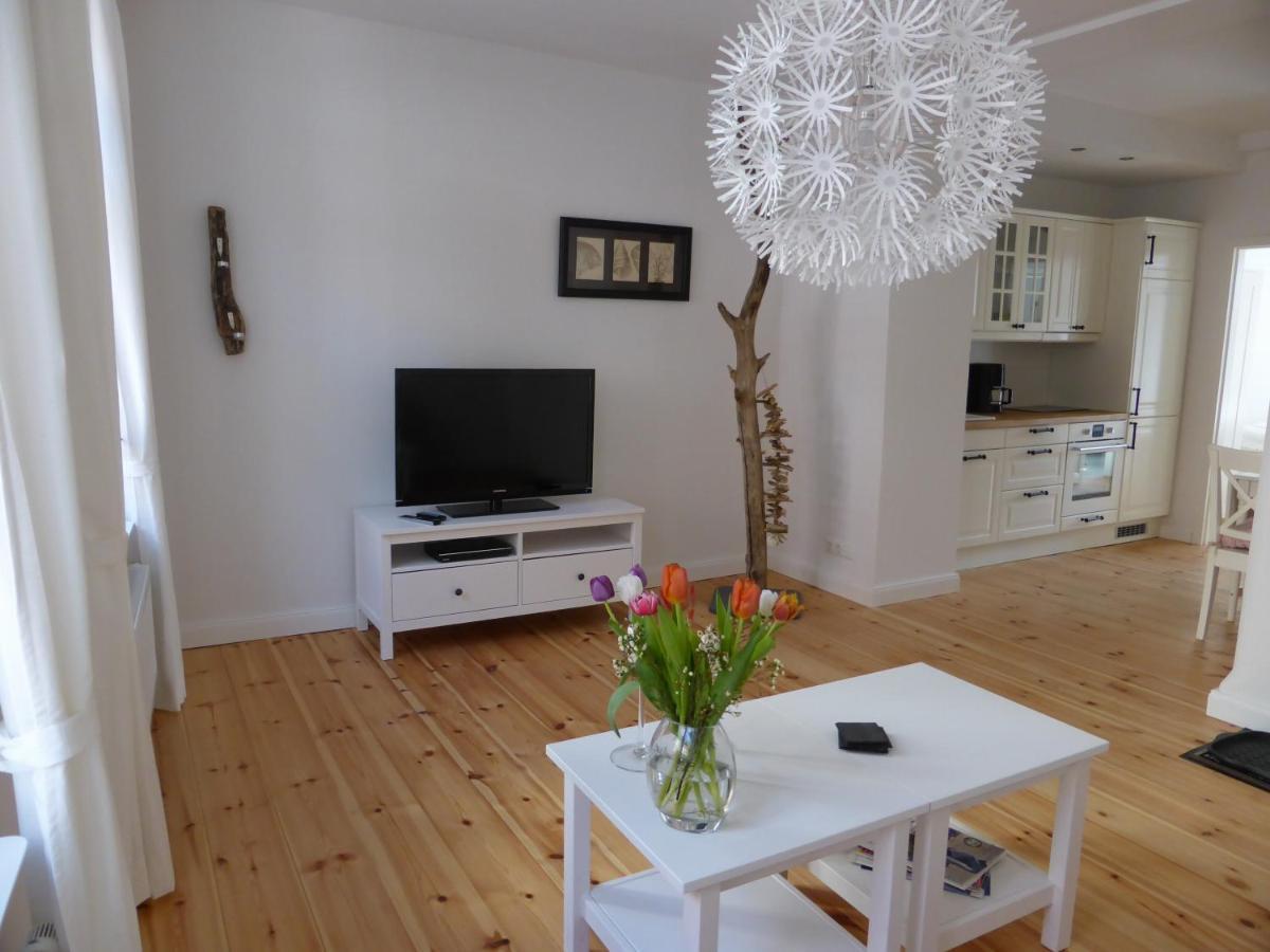 Kleine Hohe 18 Apartment Wismar Bagian luar foto